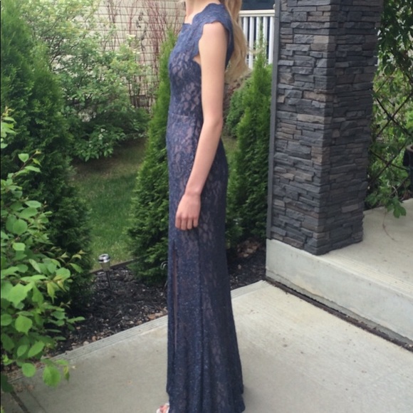 City Triangles Prom/Grad Dress - Picture 4 of 5